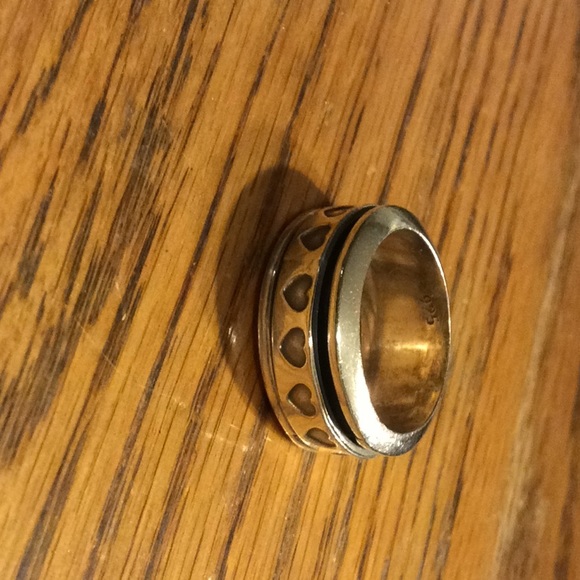 925  Solid Sterling Silver Ring with Hearts - Picture 10 of 12